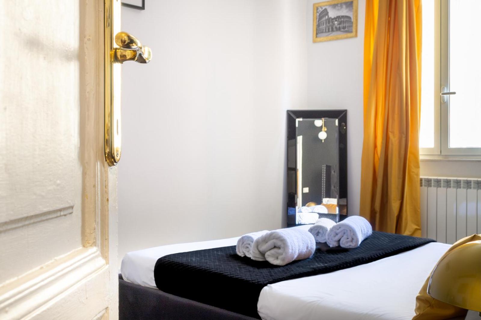 Tp Apartment Luxury San Giovanni Рим Екстер'єр фото